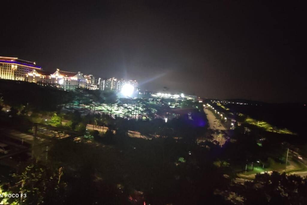 Apartment Bs228-klia -self Check-in-wifi-netflix-parking-pool, 5092 *